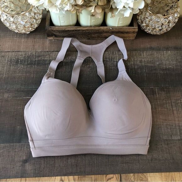 Victoria's Secret Other - Incredible by Victoria’s Secret Sports Bra